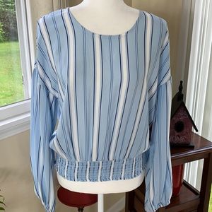 SO LONG SLEEVE TOP NWT